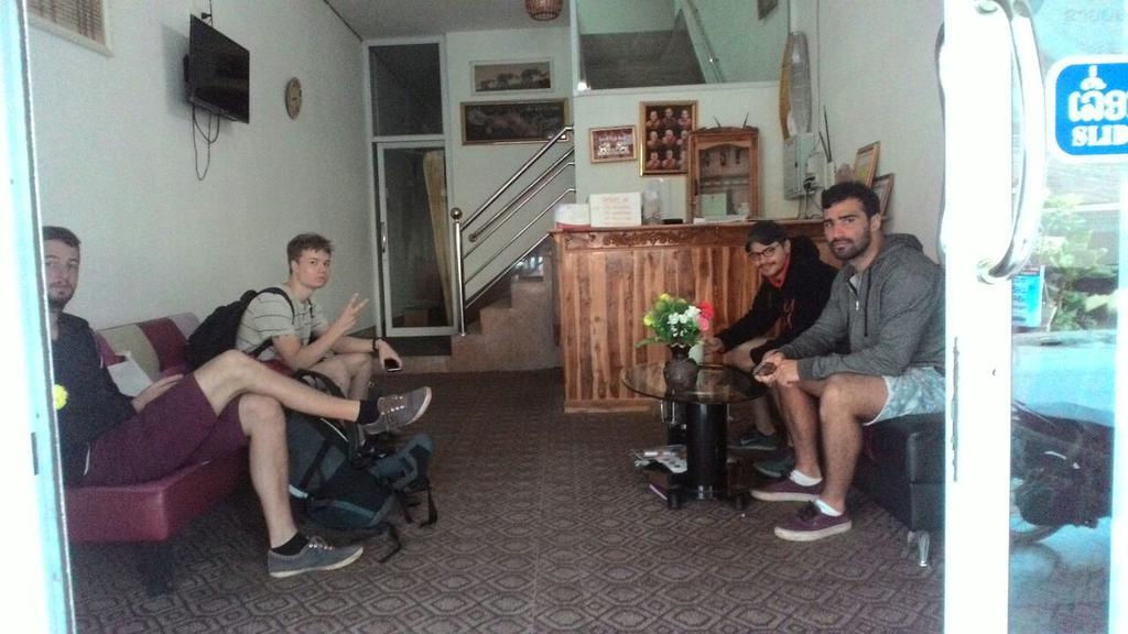 Hom Pho Guesthouse Huay Xai Экстерьер фото