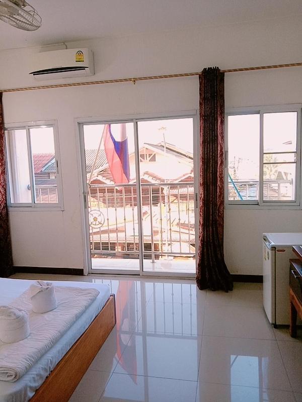 Hom Pho Guesthouse Huay Xai Экстерьер фото